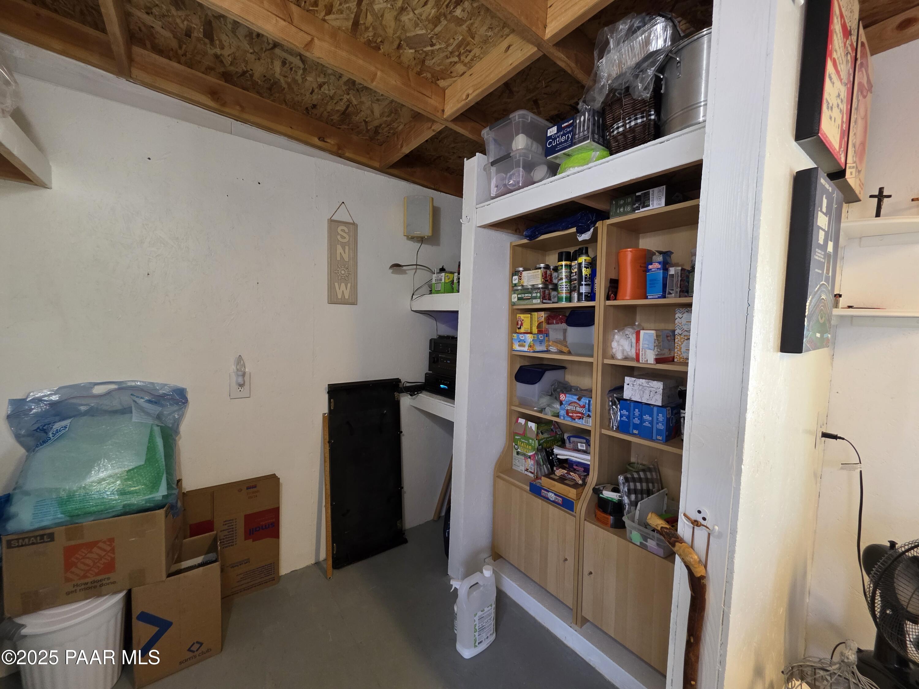 33760 West Cowboy Clint Road Seligman, AZ 86337 - Photo 50 of 94 20250407_145025