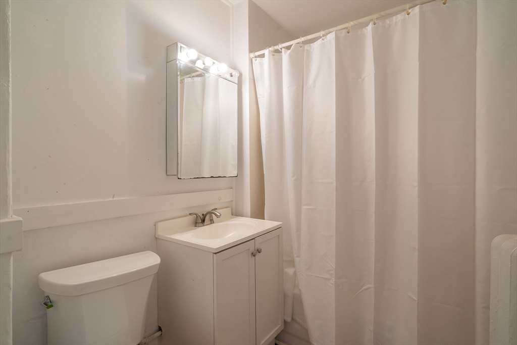 14 Moulton Road Arlington, MA 02476 - Photo 36 of 42 Gallery Image 36