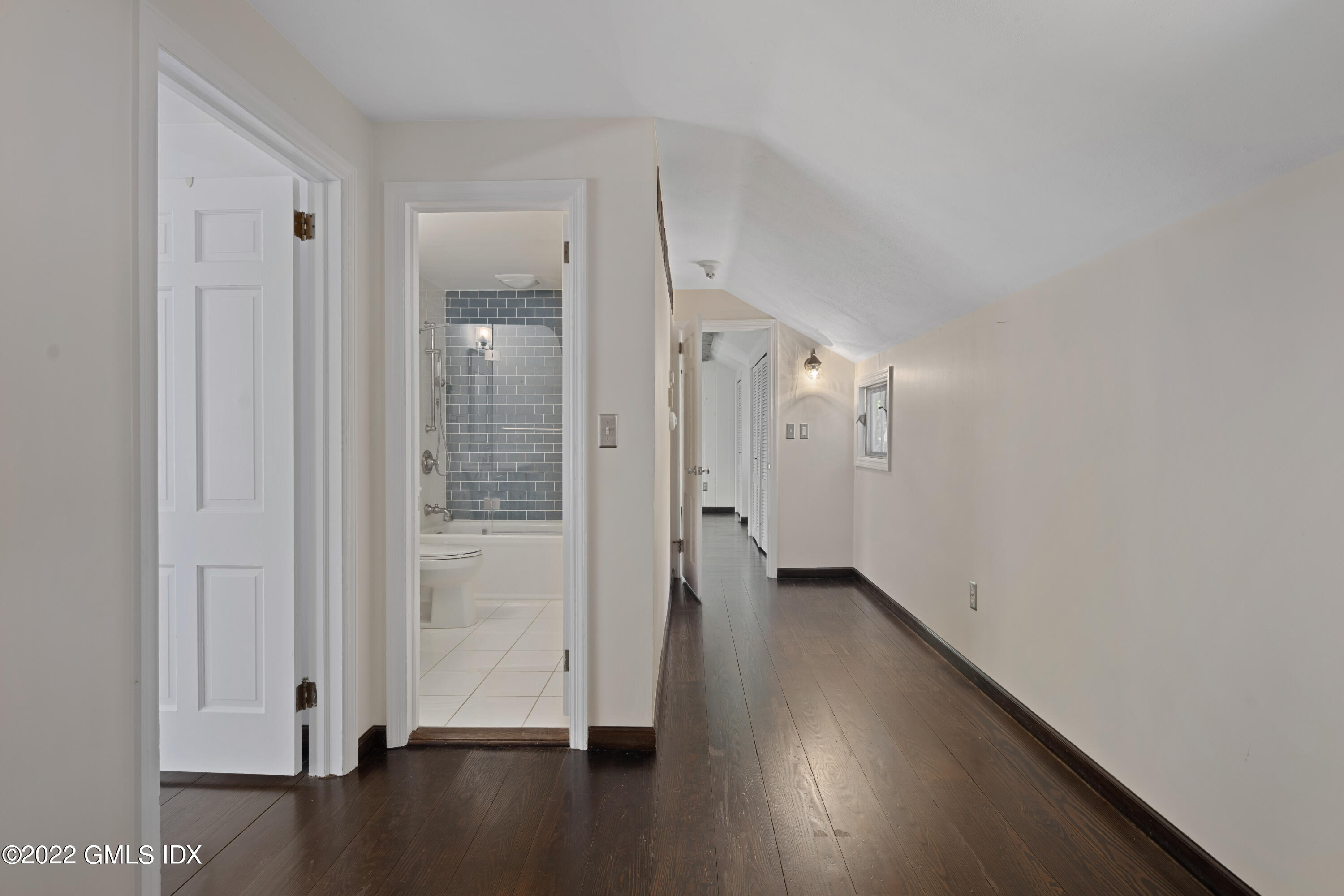 324 Haviland Road Stamford, CT 06903 - Photo 23 of 40 wooden floor in an empty room