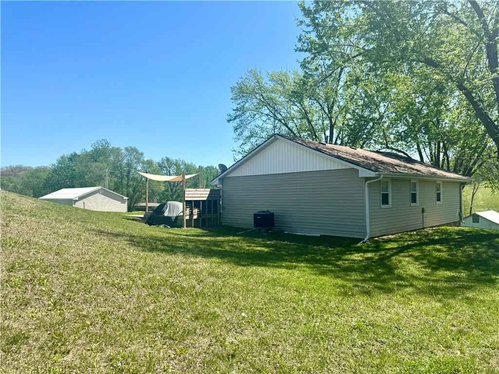 135 Southeast Mt Zion Road St. Joseph, MO 64504 - Photo 32 of 43