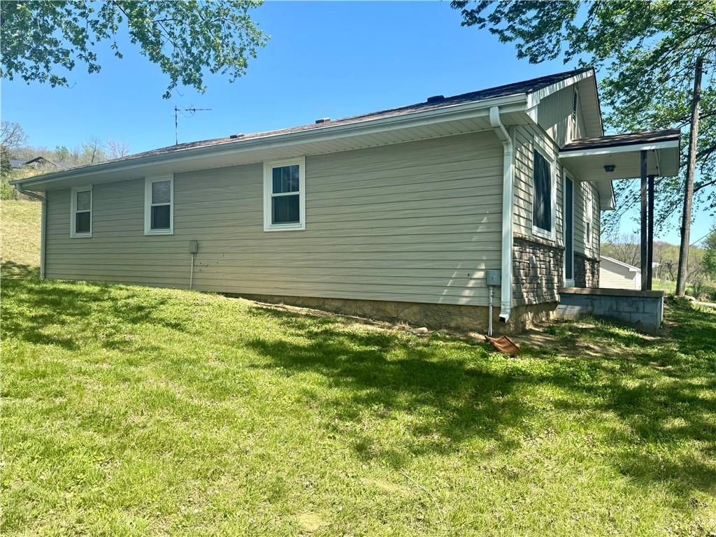 135 Southeast Mt Zion Road St. Joseph, MO 64504 - Photo 34 of 43