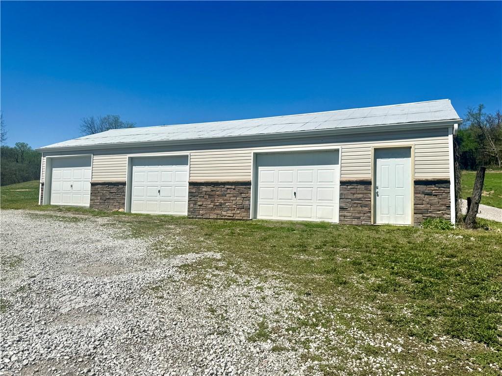 135 Southeast Mt Zion Road St. Joseph, MO 64504 - Photo 35 of 43