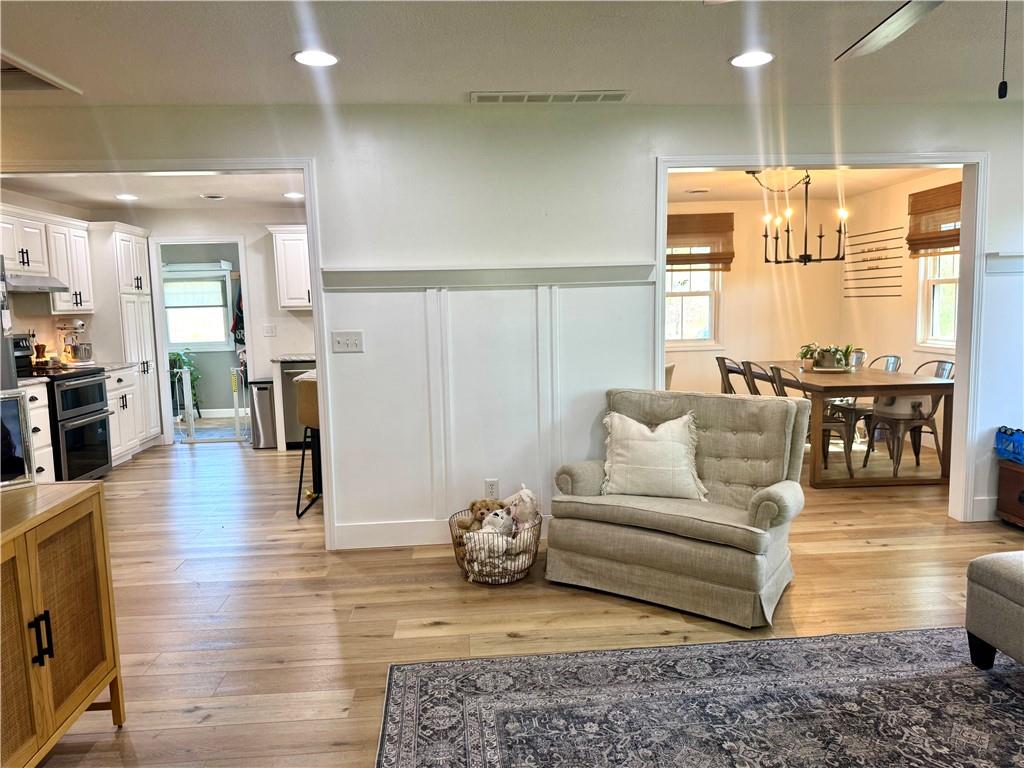 135 Southeast Mt Zion Road St. Joseph, MO 64504 - Photo 7 of 43