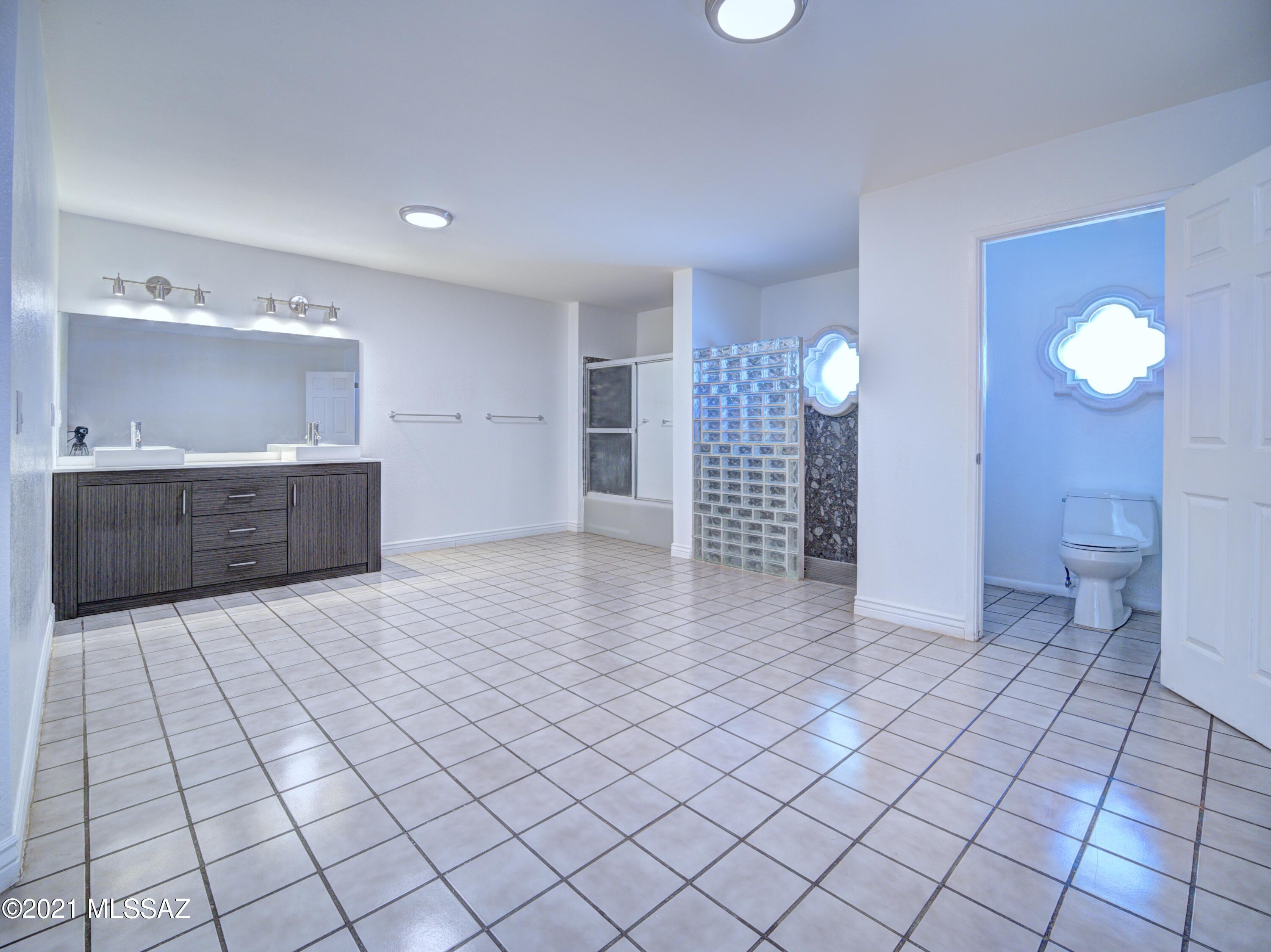 922 Cerrado Sanchez Rio Rico, AZ 85648 - Photo 32 of 39