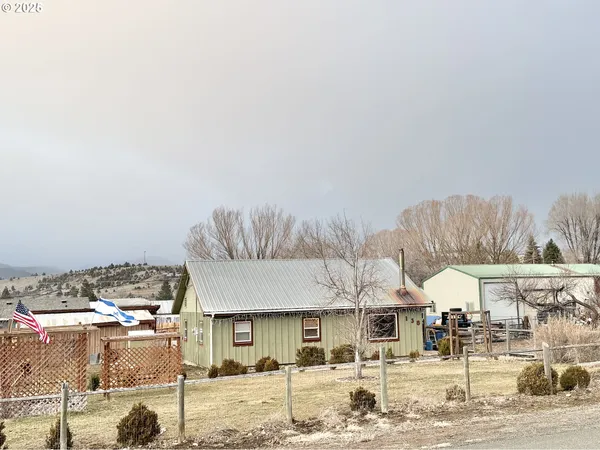 $273,000 | 138 12th Street, Prairie City, OR 97869
