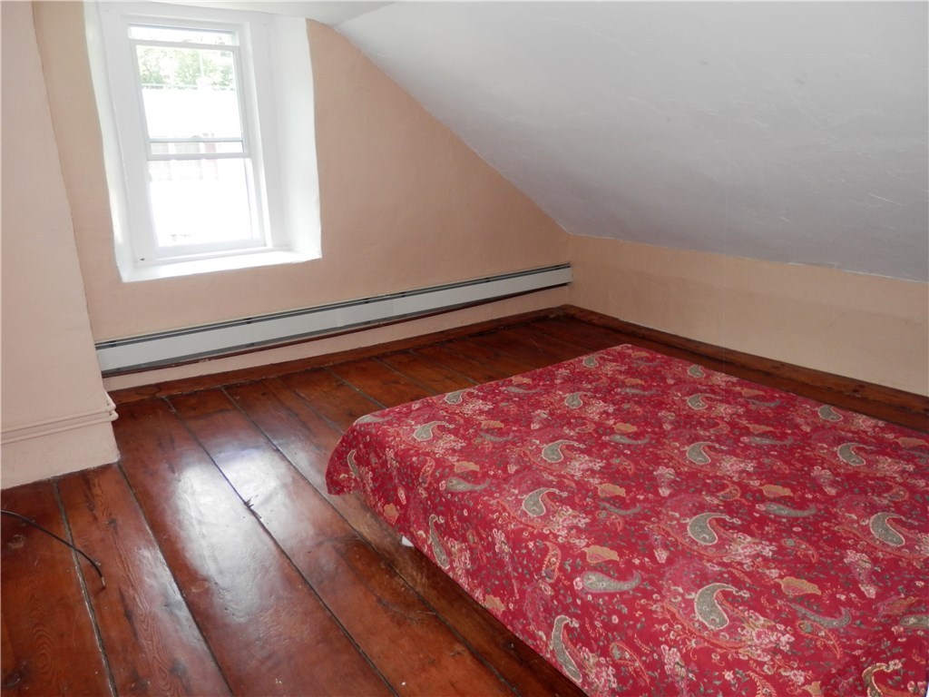 23 Stillwater Road Smithfield, RI 02917 - Photo 13 of 21