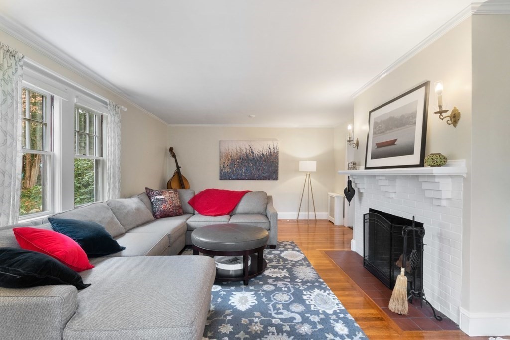 28 Sylvan Road Westwood, MA 02090 - Photo 4 of 35 Gallery Image 4