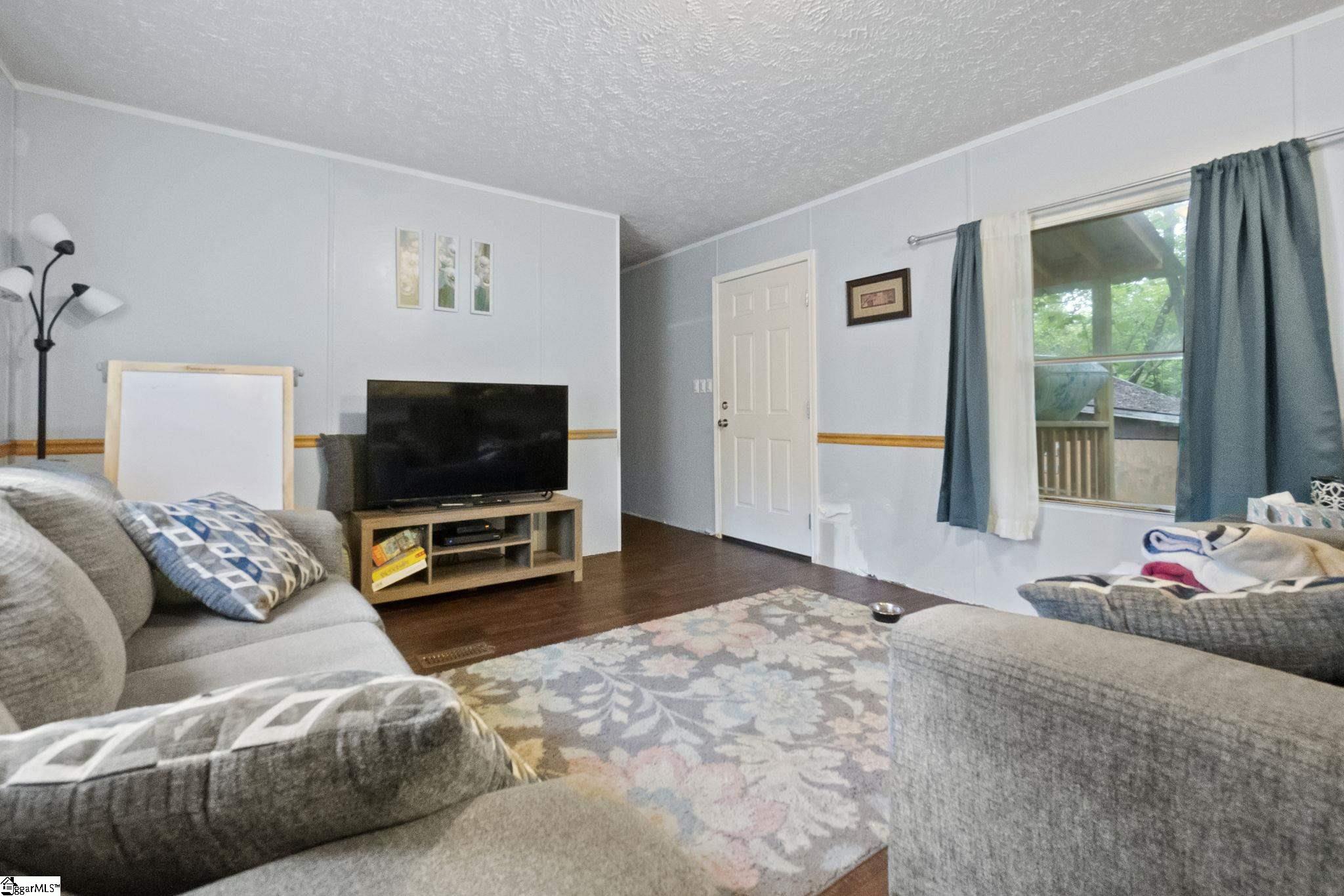 590 State Rd S-11-492 Gaffney, SC 29340 - Photo 8 of 26 Gallery Image 8