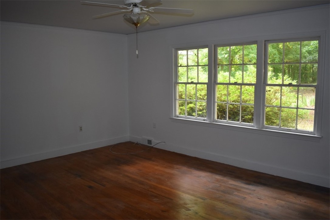 1109 Reed Road Anderson, SC 29621 - Photo 7 of 10