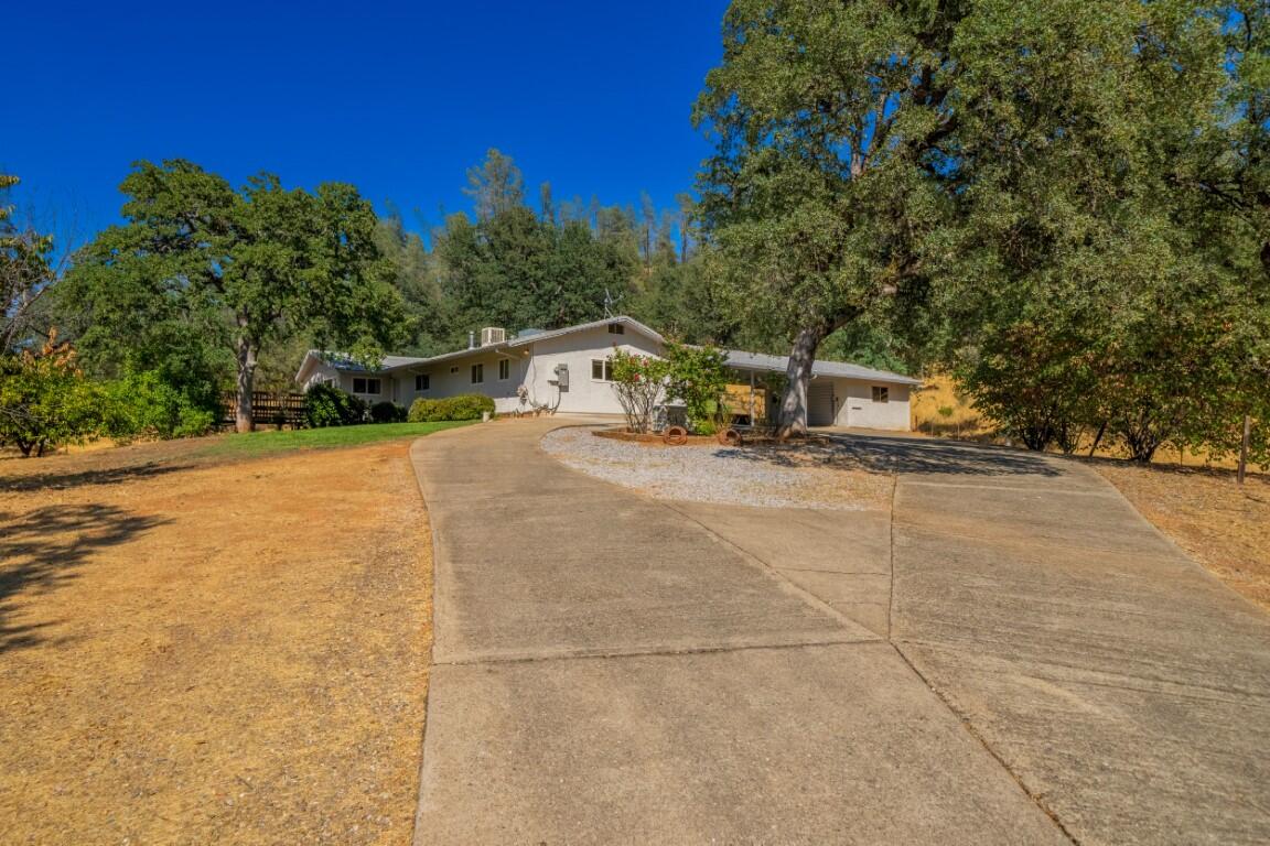 8933 Simmons Road Redding, CA 96001 - Photo 2 of 52 IMG-01
