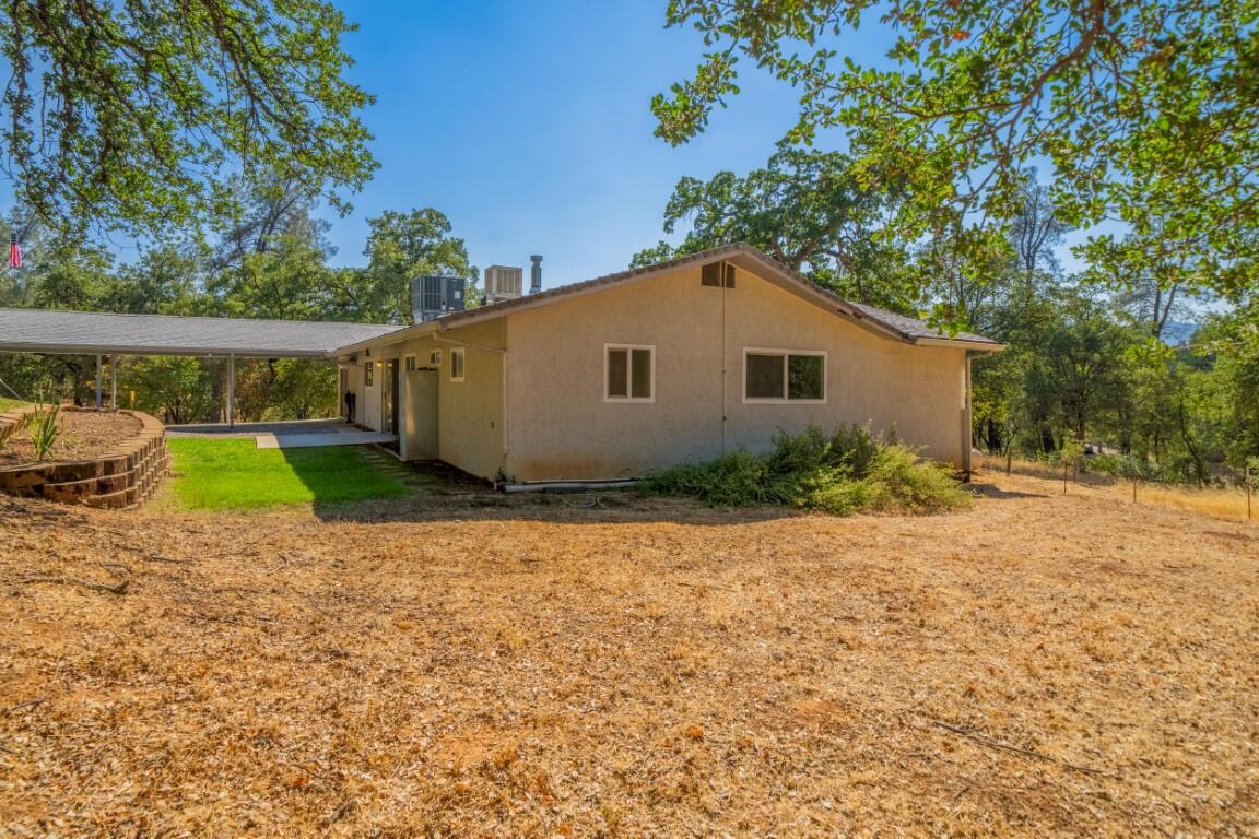 8933 Simmons Road Redding, CA 96001 - Photo 35 of 52 IMG-34