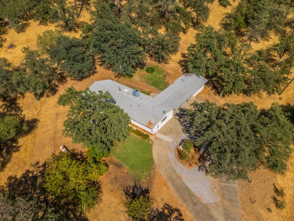 8933 Simmons Road Redding, CA 96001 - Photo 42 of 52 IMG-41