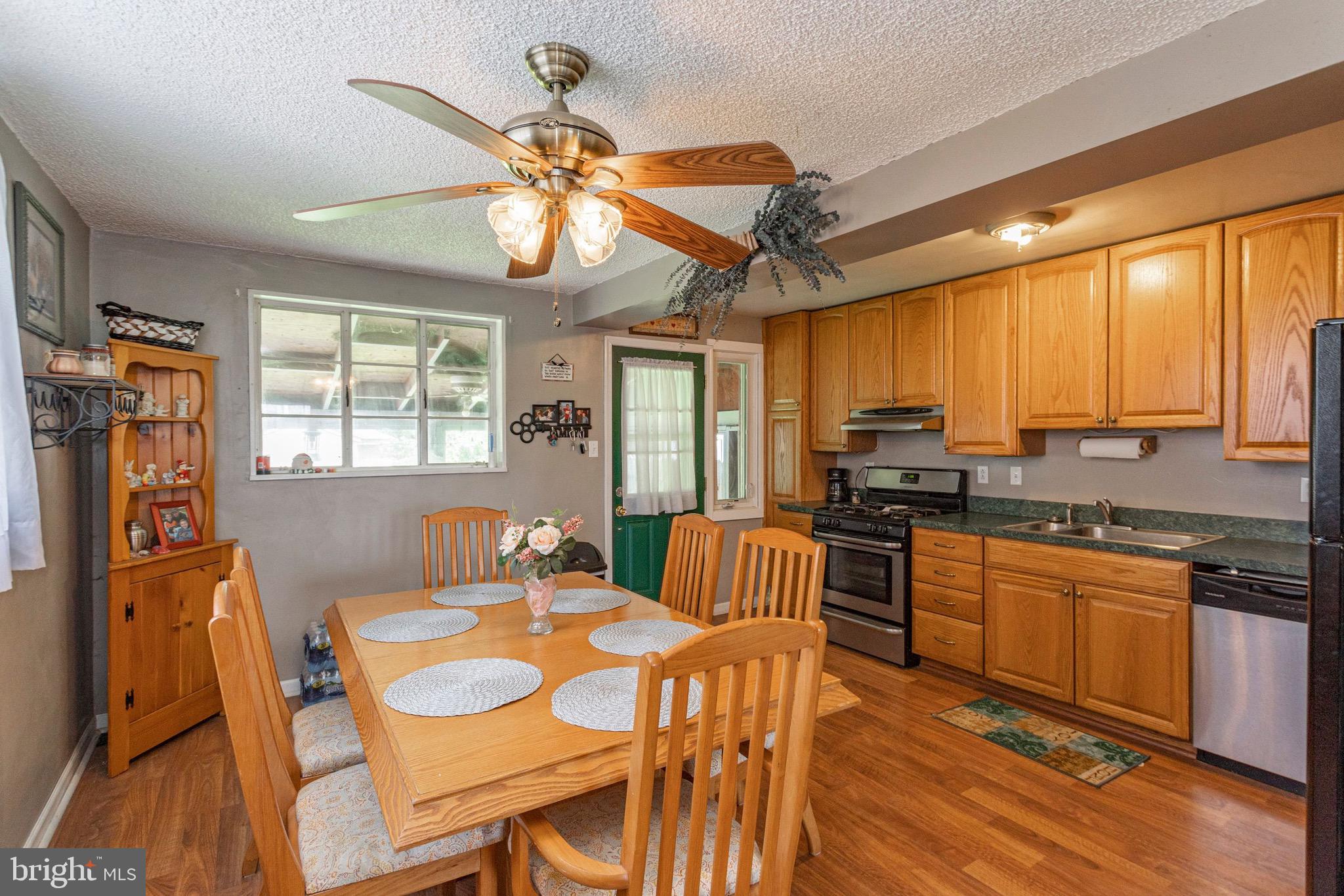 113 Orchard Road Ridley Park, PA 19078 - Photo 9 of 24