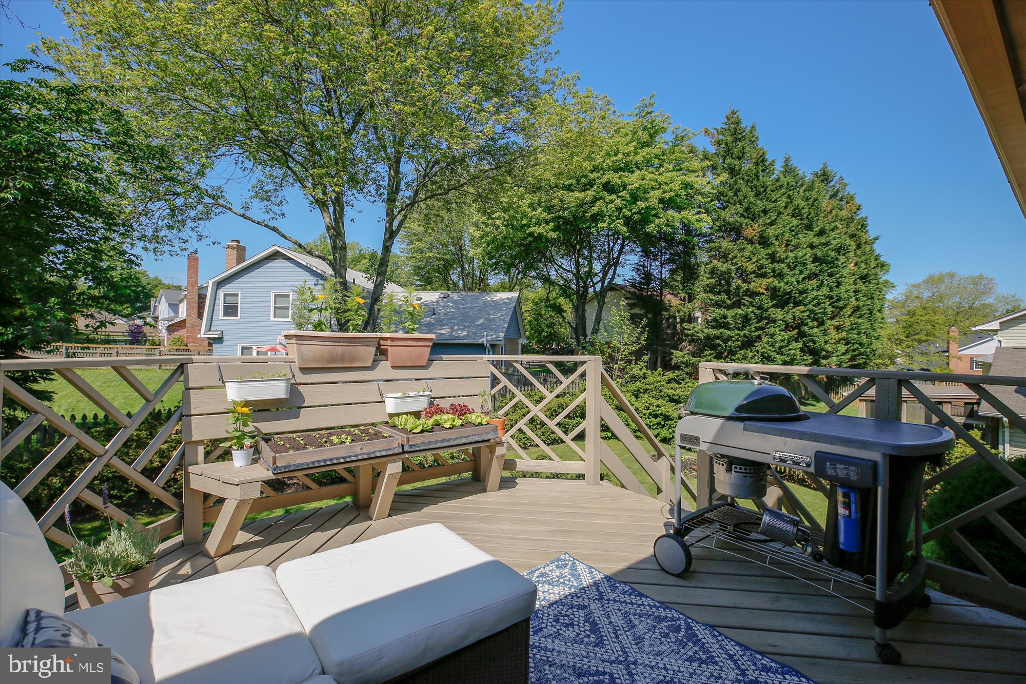 1726 Glastonberry Road Potomac, MD 20854 - Photo 12 of 23 Gallery Image 12
