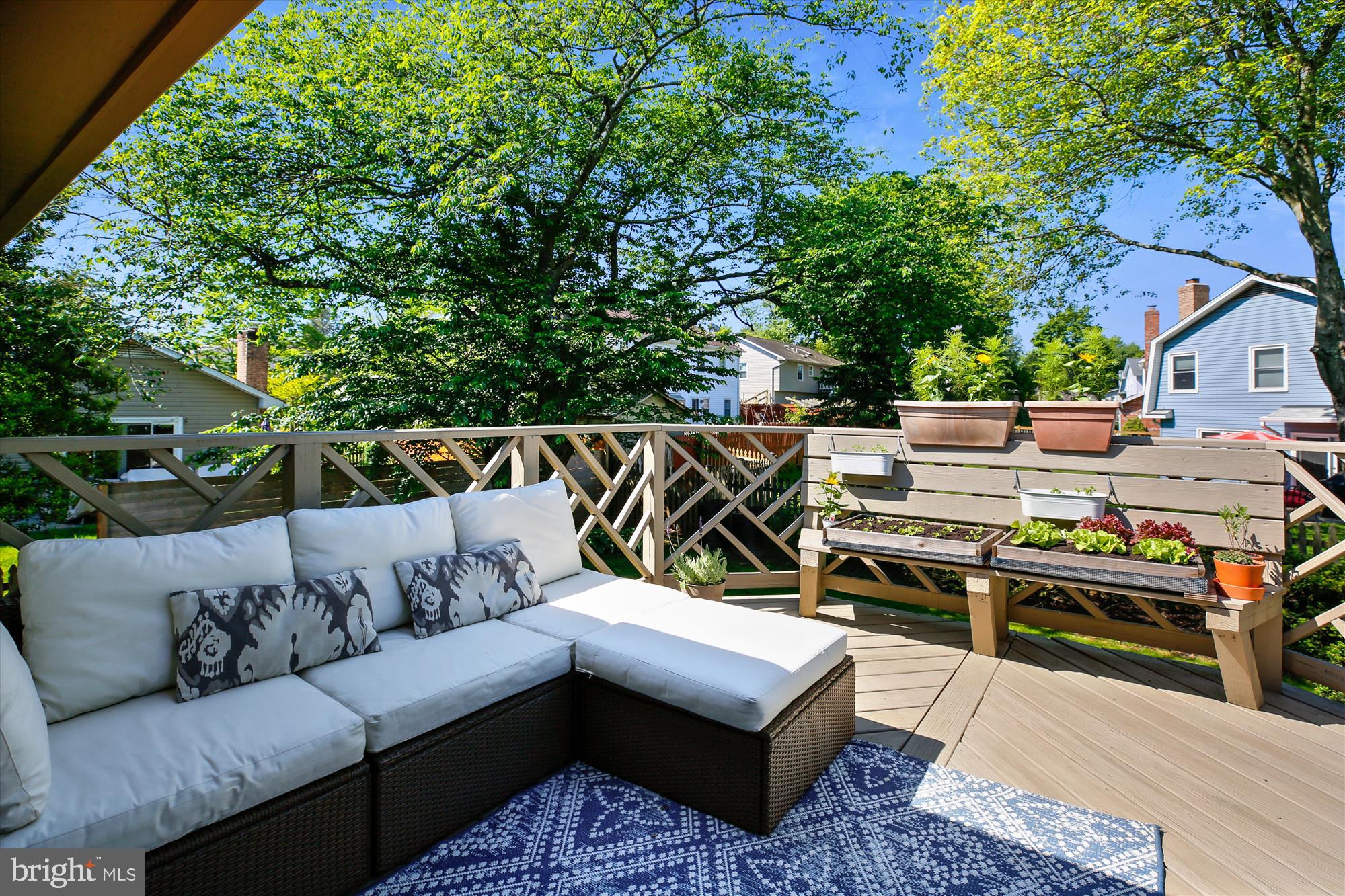 1726 Glastonberry Road Potomac, MD 20854 - Photo 14 of 23 Gallery Image 14