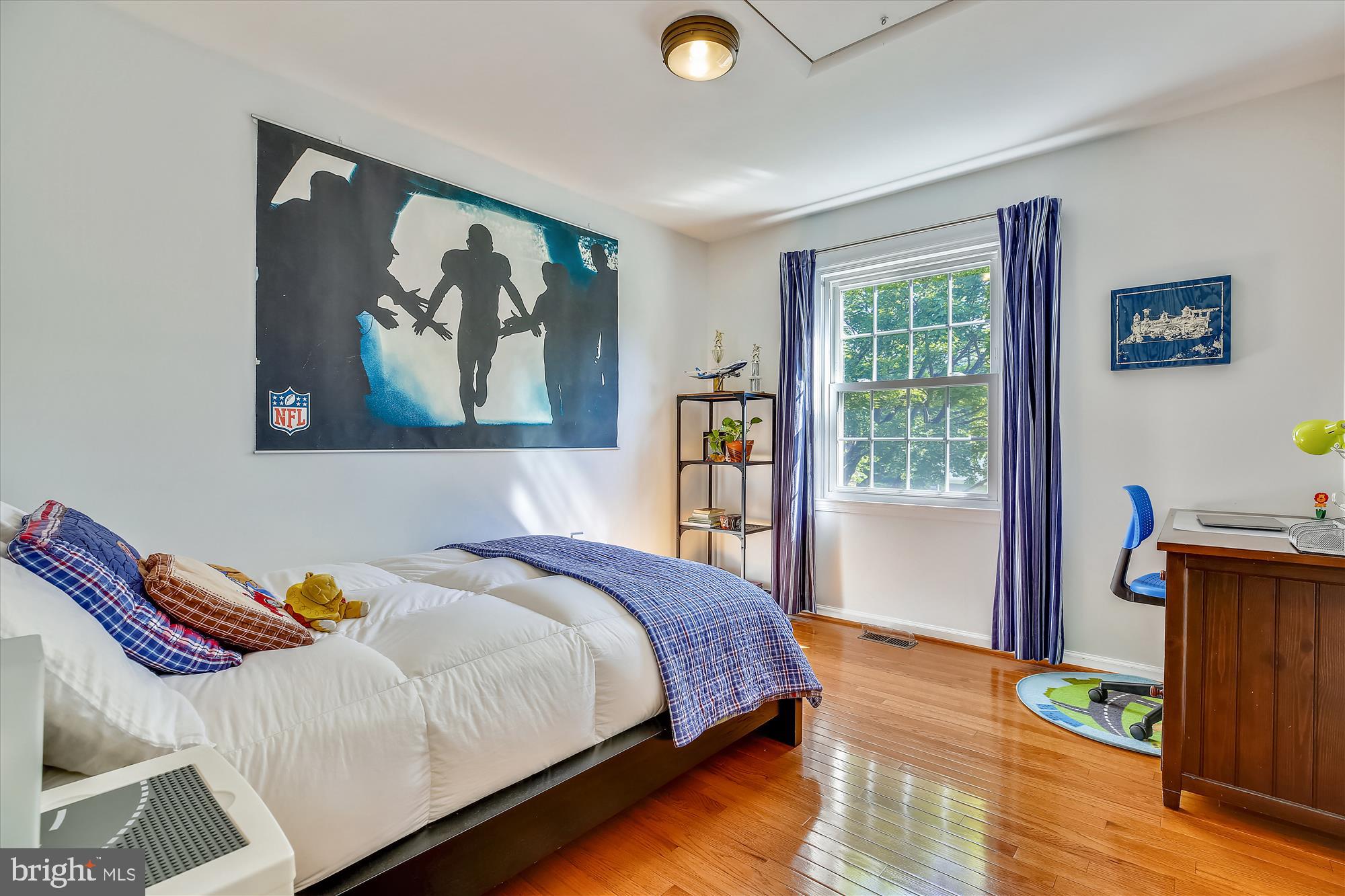 1726 Glastonberry Road Potomac, MD 20854 - Photo 15 of 23 Gallery Image 15