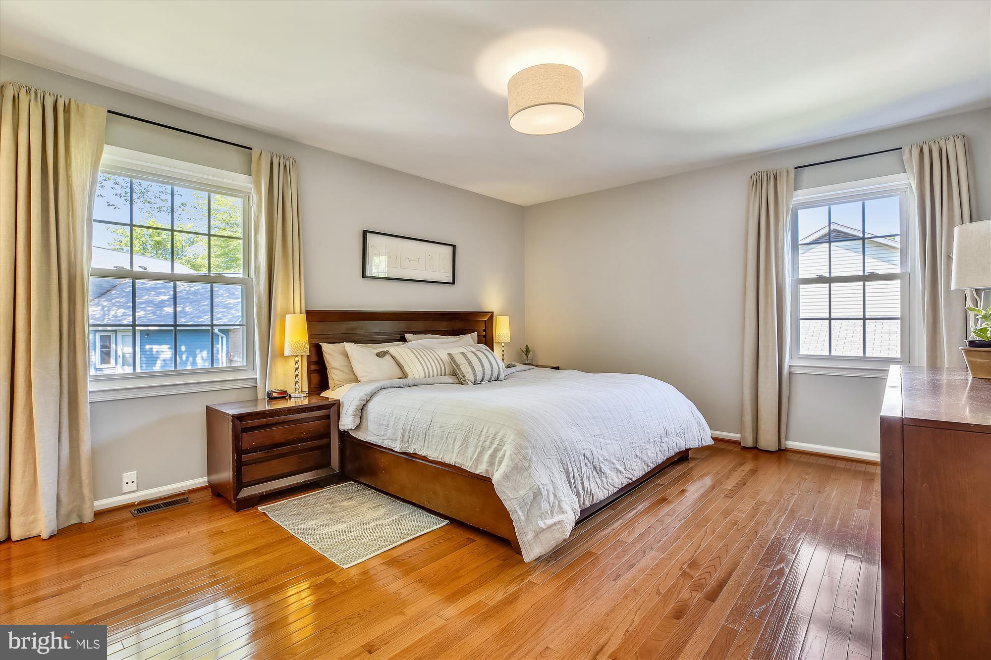 1726 Glastonberry Road Potomac, MD 20854 - Photo 17 of 23 Gallery Image 17