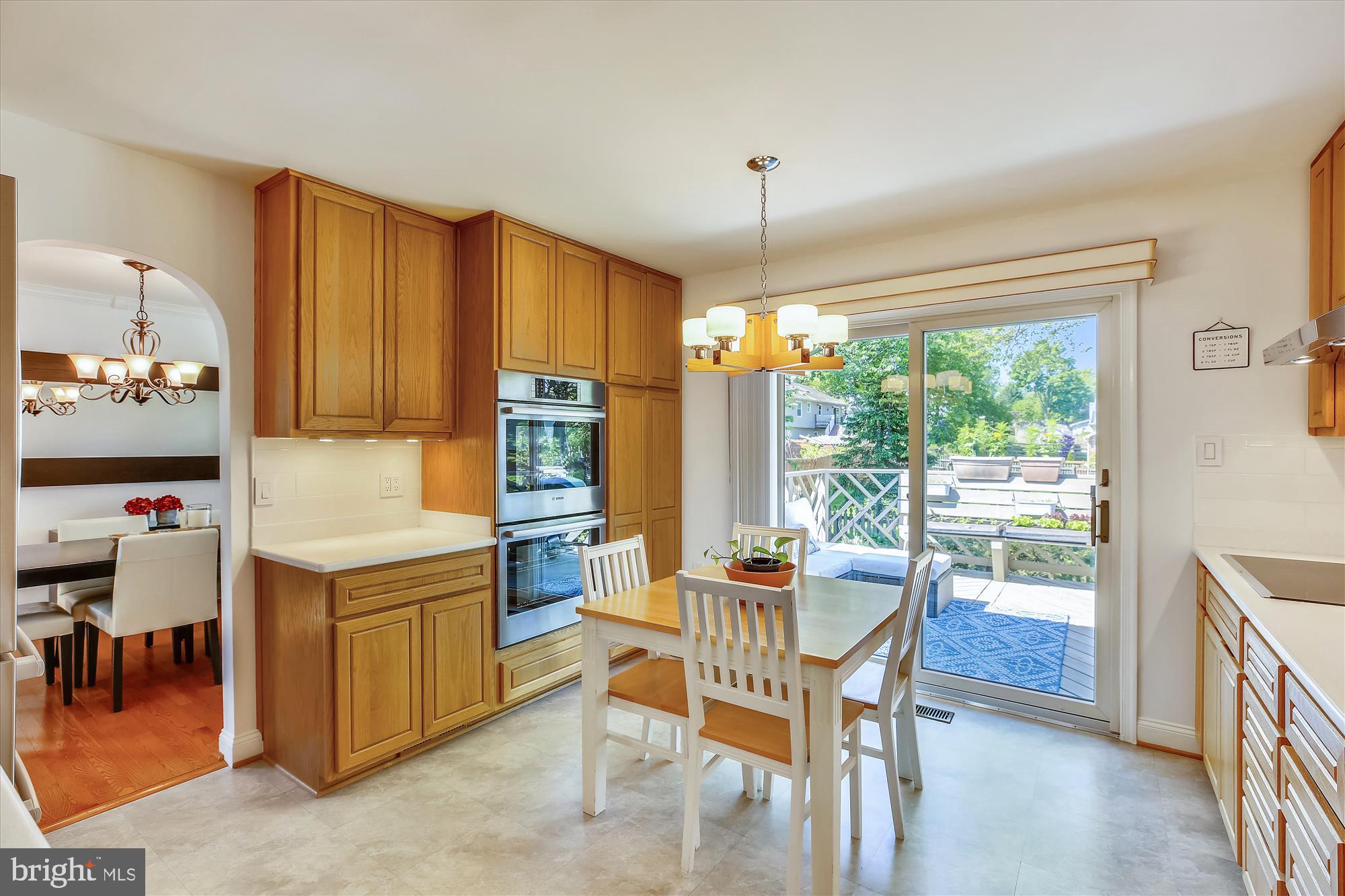 1726 Glastonberry Road Potomac, MD 20854 - Photo 9 of 23 Gallery Image 9
