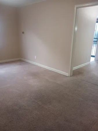 $900 | 3812 Rhodes Avenue, Memphis, TN 38111