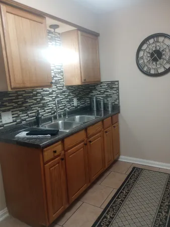 $900 | 3812 Rhodes Avenue, Memphis, TN 38111