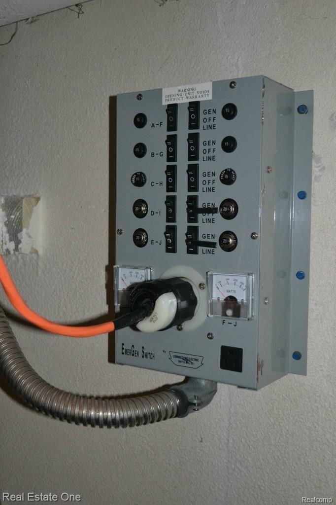 2639 Quail Run Street Rochester, MI 48306 - Photo 21 of 26 Generator Hook-up