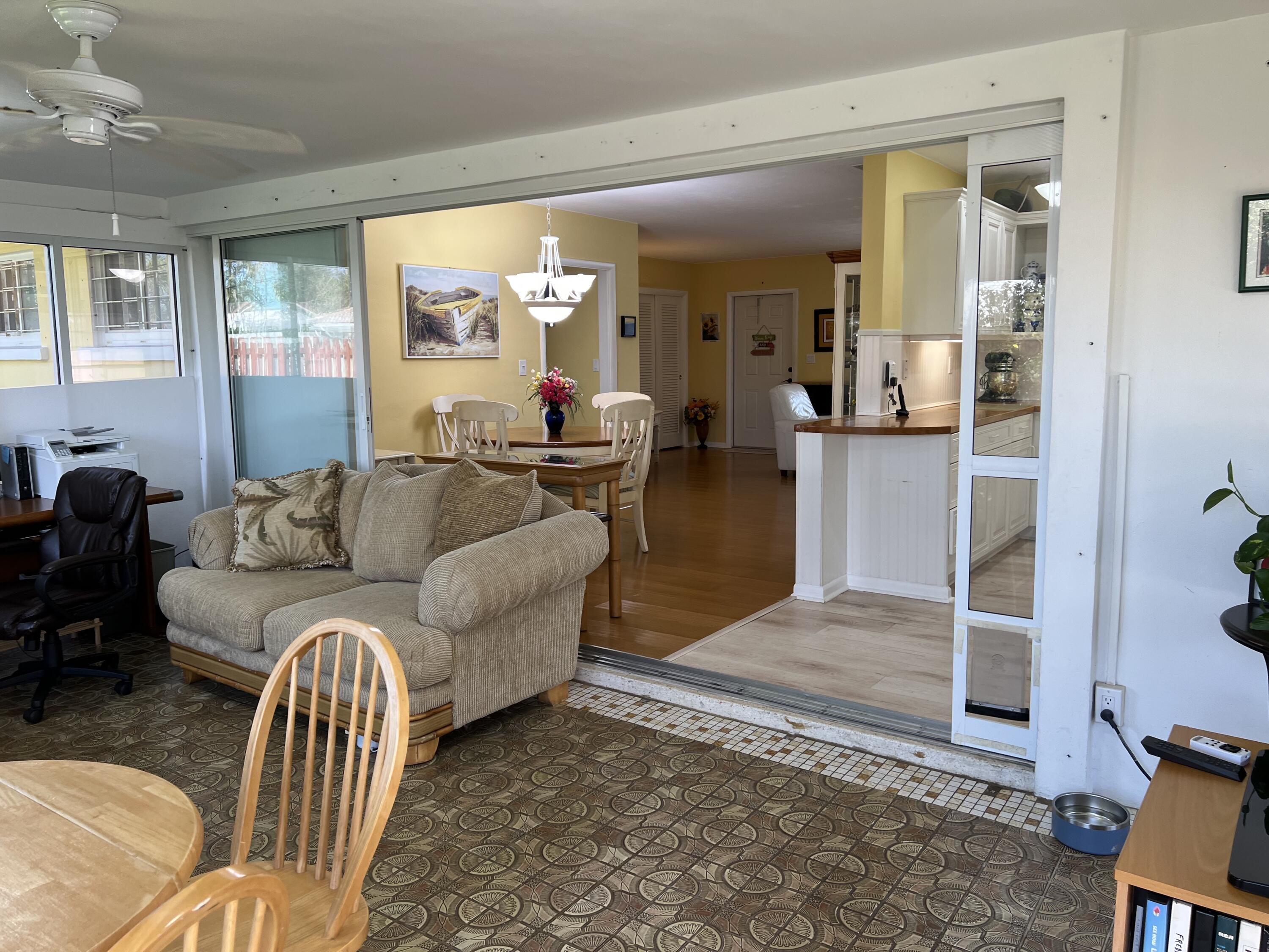 2015 Bethel Boulevard Boca Raton, FL 33486 - Photo 14 of 27 IMG_0750