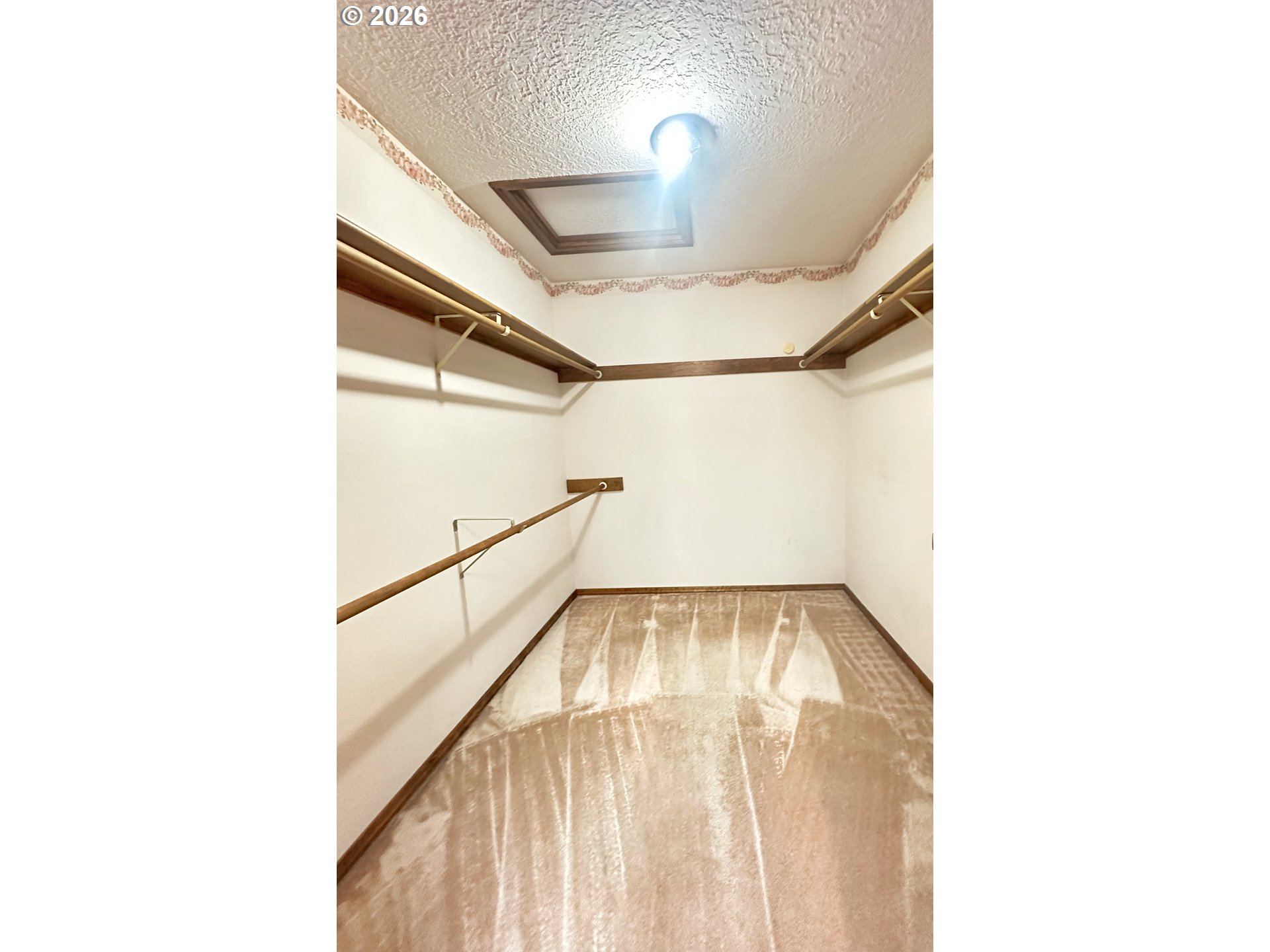 10710 South McAlister Road Island City, OR 97850 - Photo 19 of 22 a view of a hallway with staircase
