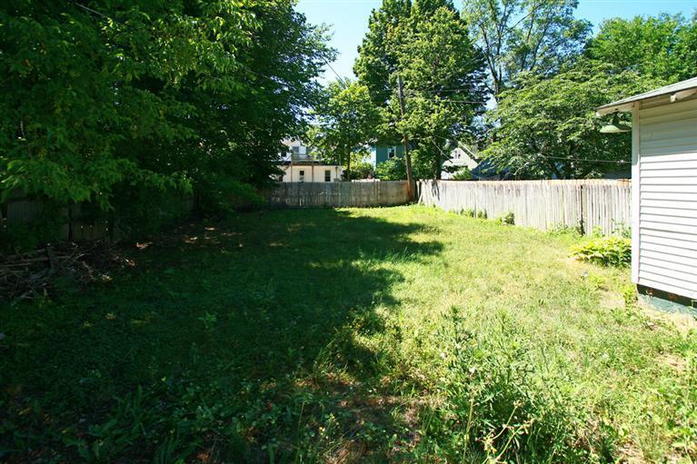1114 Reed Street Kalamazoo, MI 49001 - Photo 13 of 14 Additional Photo