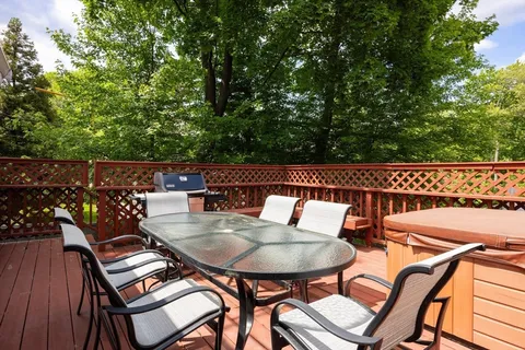 $1,789,000 | 61 Woodlawn Drive, Newton, MA 02467