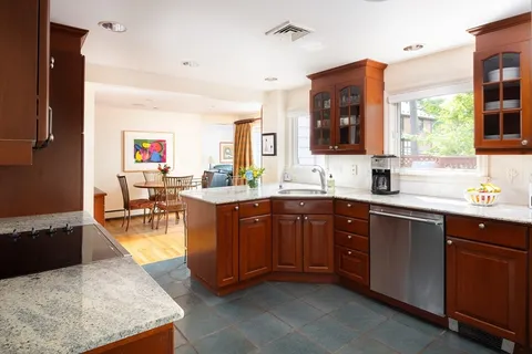 $1,789,000 | 61 Woodlawn Drive, Newton, MA 02467