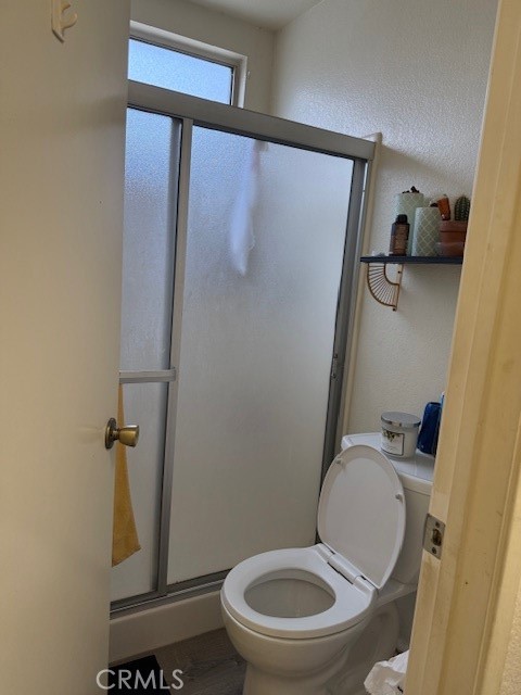 12446 Mt Baldy Drive Victorville, CA 92392 - Photo 30 of 36 3/4 Master bathroom