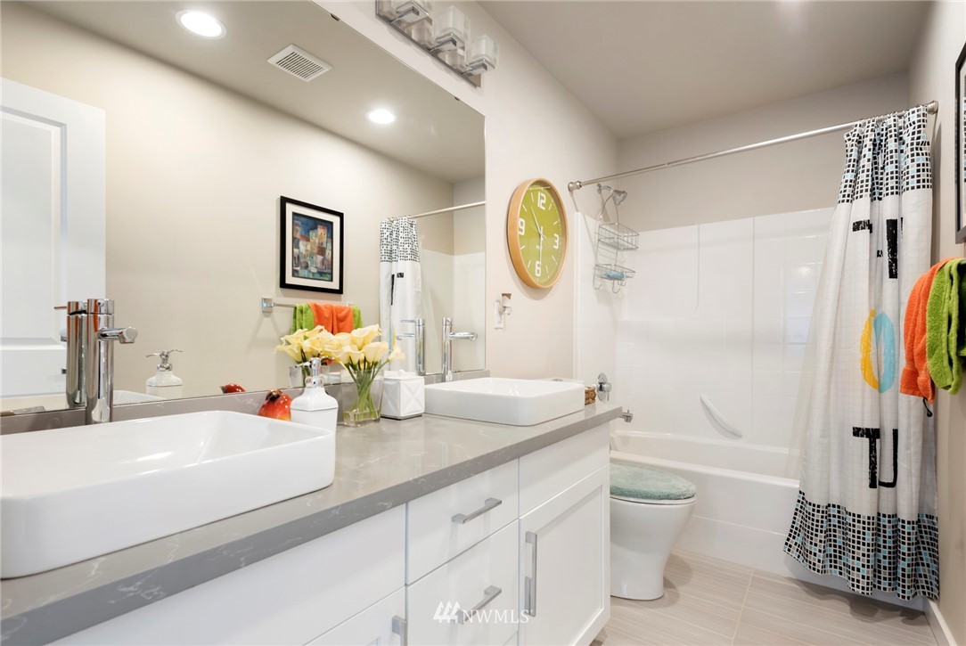 3827 192nd Place Southeast, Unit 18 Bothell, WA 98012 - Photo 14 of 26 Gallery Image 14