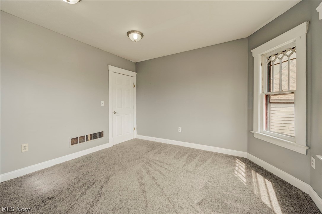 4432 Pearl Road Cleveland, OH 44109 - Photo 35 of 50