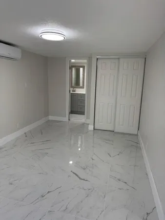 $3,300 | 2423 Scott Street, Hollywood, FL 33020