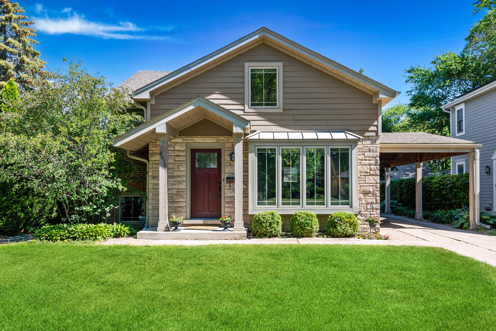 front view of house with a yard