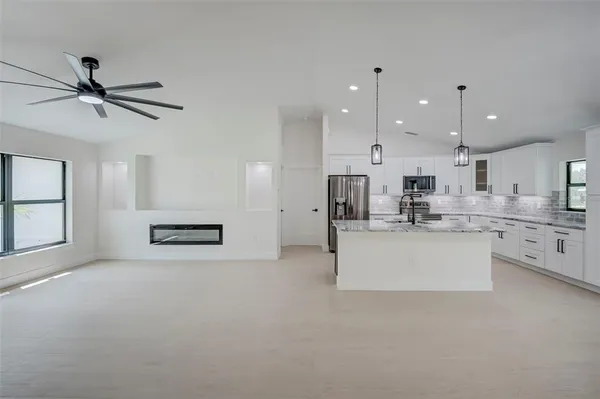 $362,500 | 19162 Brandon Avenue, Port Charlotte, FL 33954
