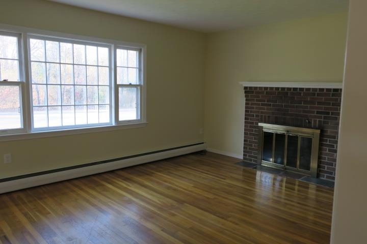 524 Wallis Road Rye, NH 03870 - Photo 7 of 29