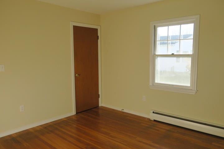 524 Wallis Road Rye, NH 03870 - Photo 10 of 29