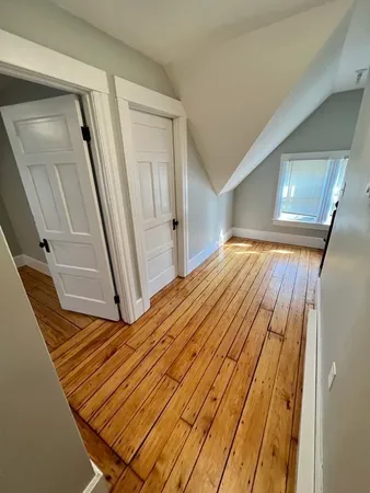 $1,300 | 130 Vernon Street, Unit 2, Worcester, MA 01610