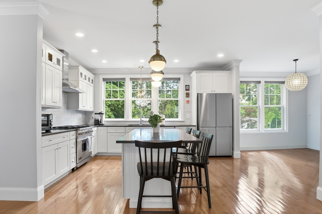7 Howe Street Hingham, MA 02043 - Photo 8 of 41