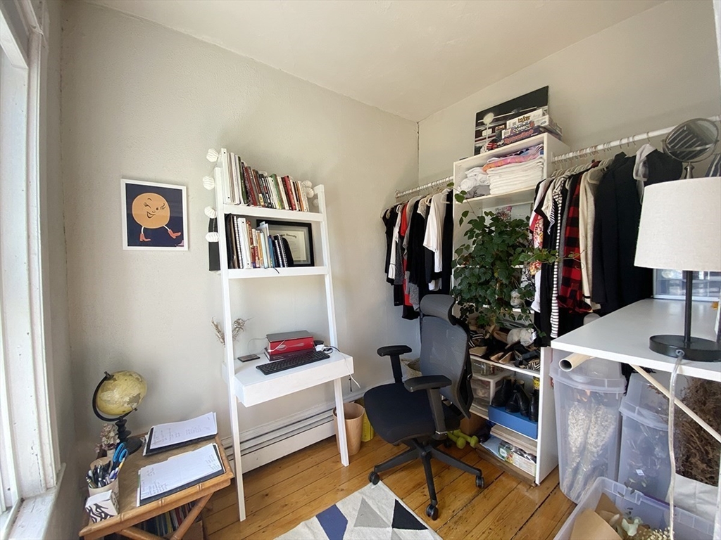 496 Sumner Street, Unit 3 Boston, MA 02128 - Photo 10 of 20