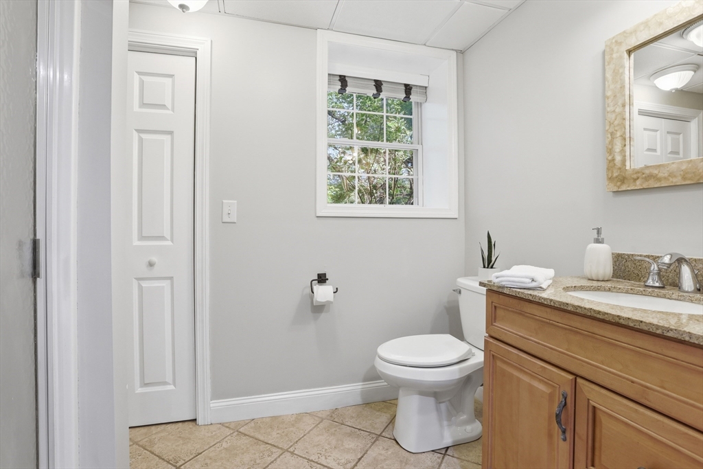 71 Chamberlain Road Westford, MA 01886 - Photo 33 of 42 Gallery Image 33