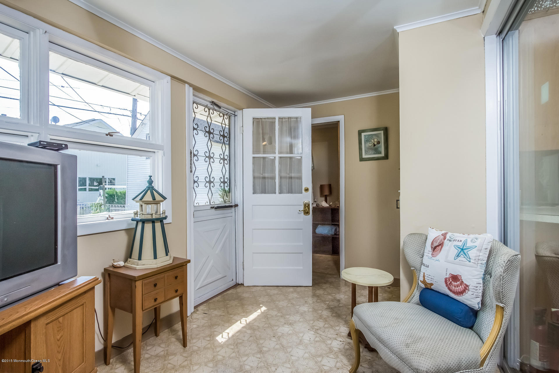 112 Euclid Avenue Allenhurst, NJ 07711 - Photo 18 of 39 021-Sun_Room-2007189-medium