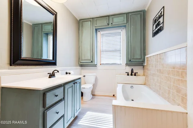 $180,000 | 511 3rd Street, Rayne, LA 70578