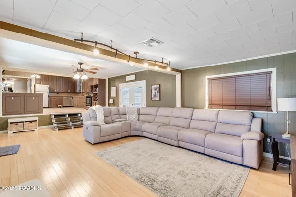 $159,990 | 511 3rd Street, Rayne, LA 70578