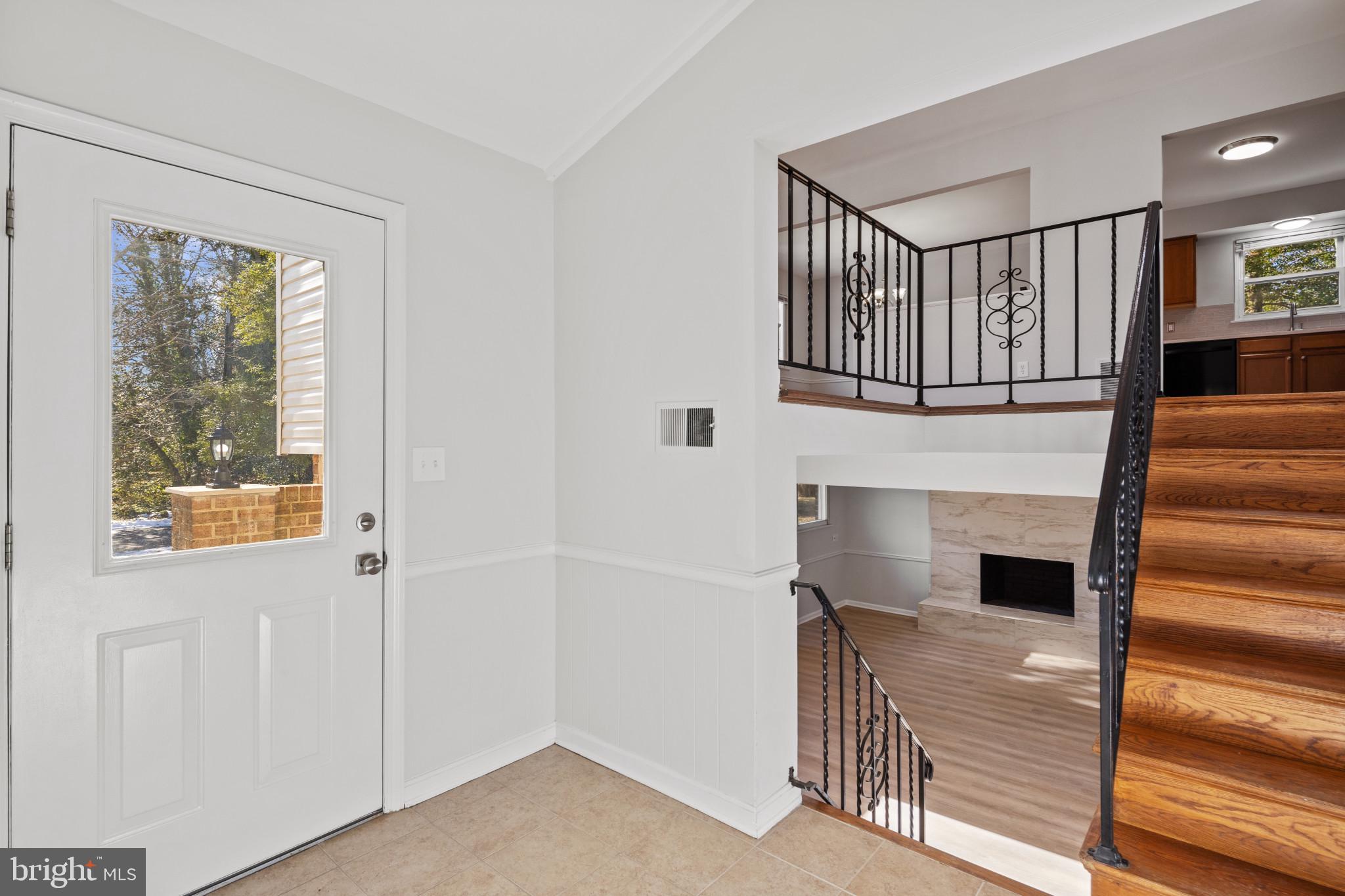 100 Oak Drive Annapolis, MD 21403 - Photo 3 of 32 a view of entryway and hall with wooden floor