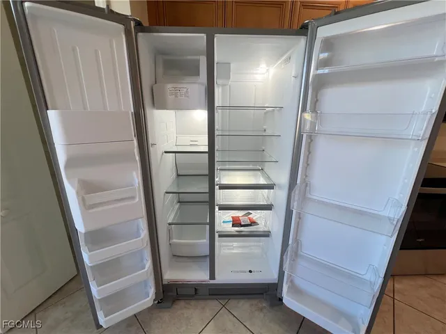 a view of walk in closet