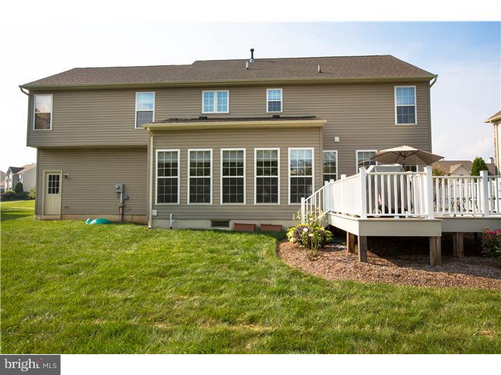 126 Lower Way Road Easton, PA 18045 - Photo 20 of 21 Exterior Back