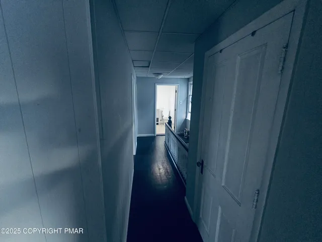 $1,400 | 207 South Valley Avenue, Unit 2, Olyphant, PA 18447