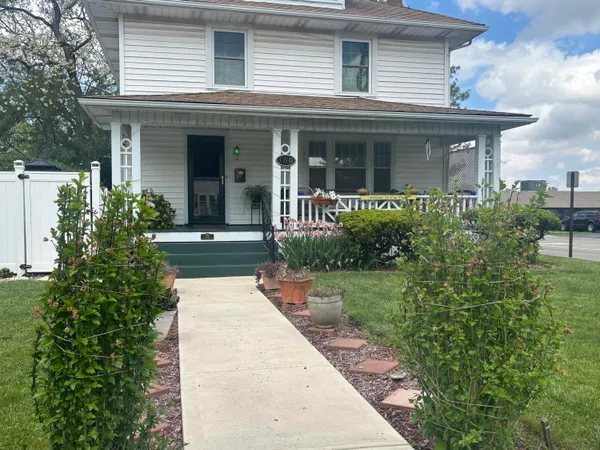 $235,000 | 150 South Kensington Place, Springfield, OH 45504